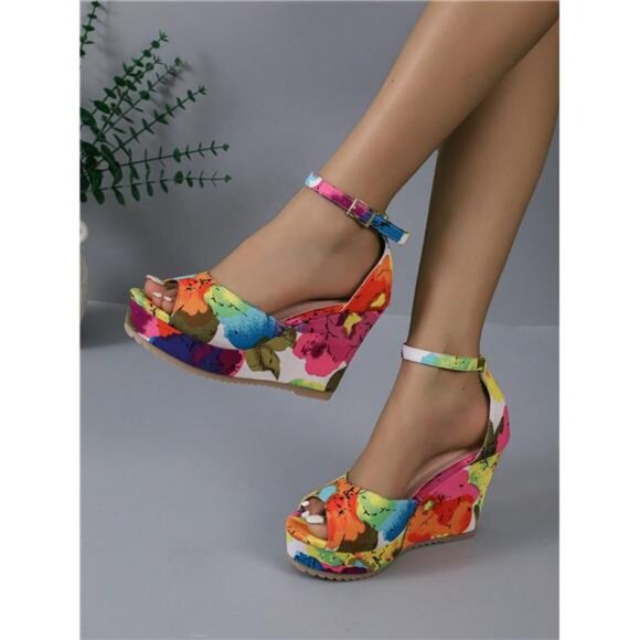 Other - BRAND NEW New Floral Retro Print Fashion Thick Bottom Wedge Heel
